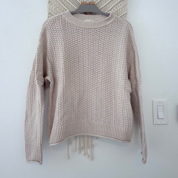 Universal Thread Sweaters - Universal Thread Women's Beige Knit Sweater